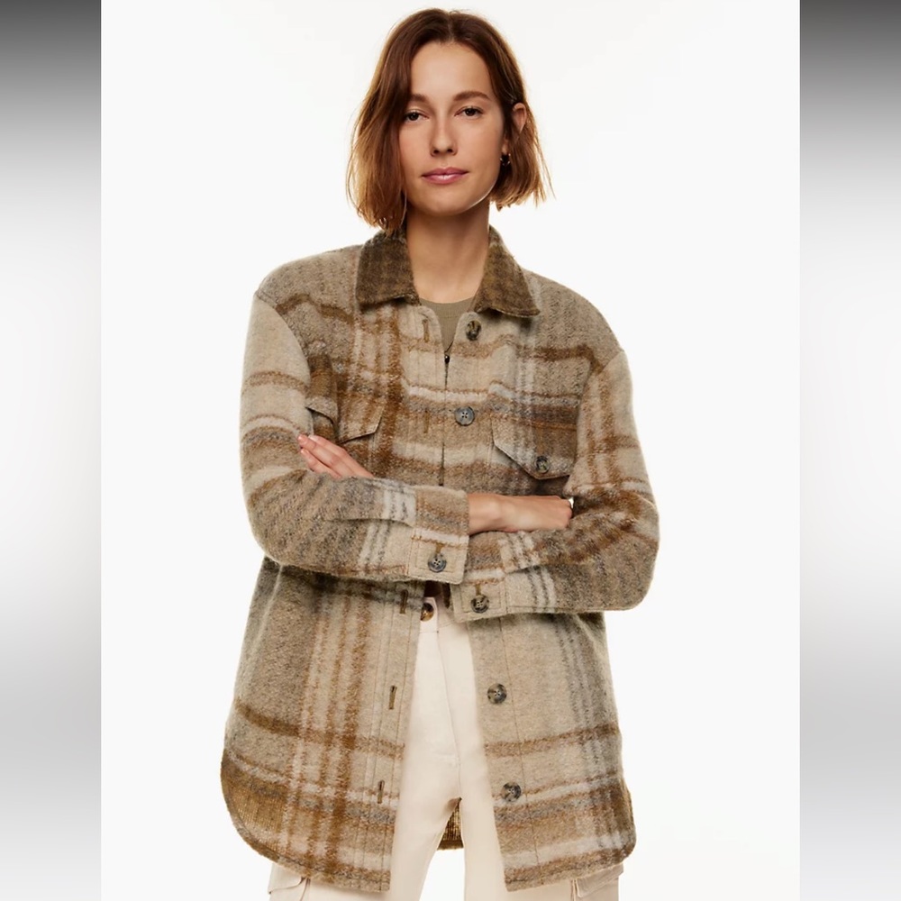 Aritzia Ganna Shirt Jacket
